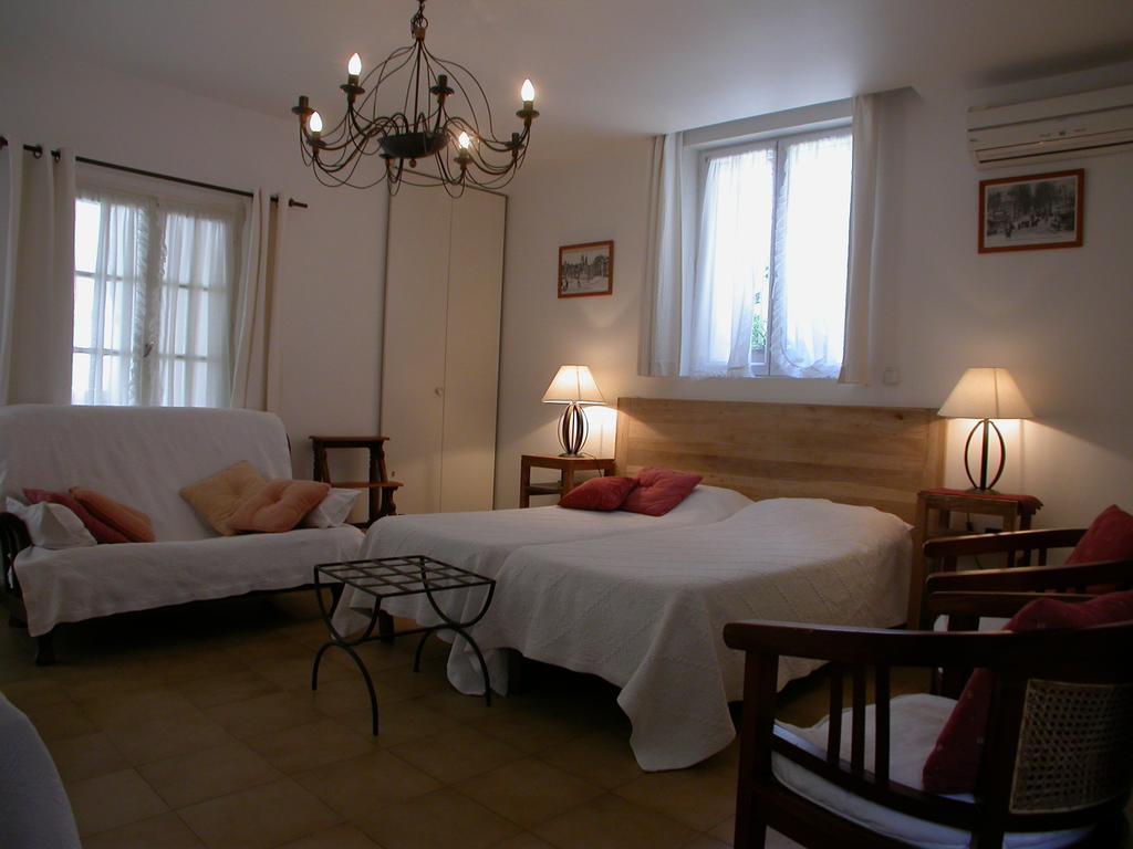 Apartments La Madeleine アヴィニョン 部屋 写真
