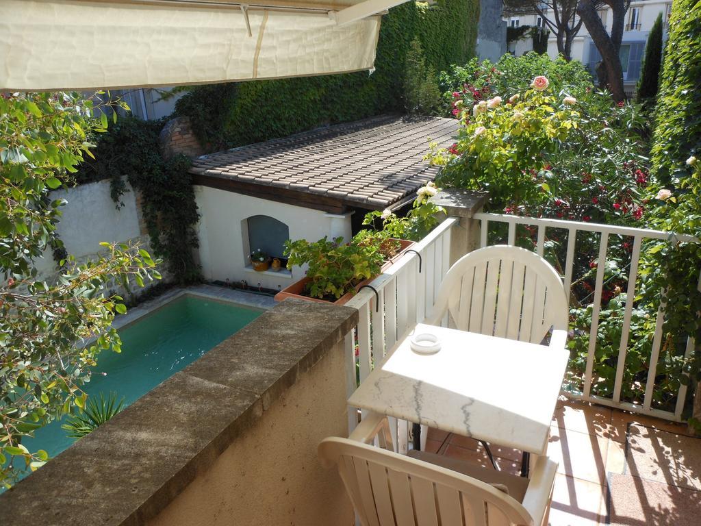 Apartments La Madeleine アヴィニョン 部屋 写真