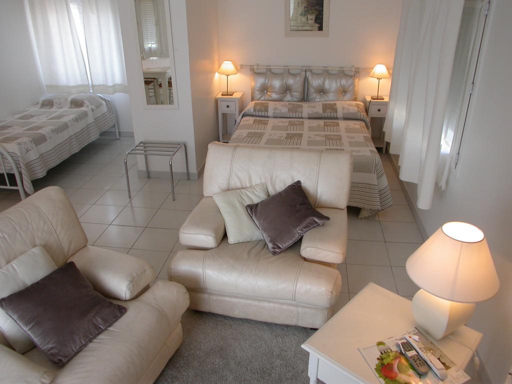 Apartments La Madeleine アヴィニョン 部屋 写真